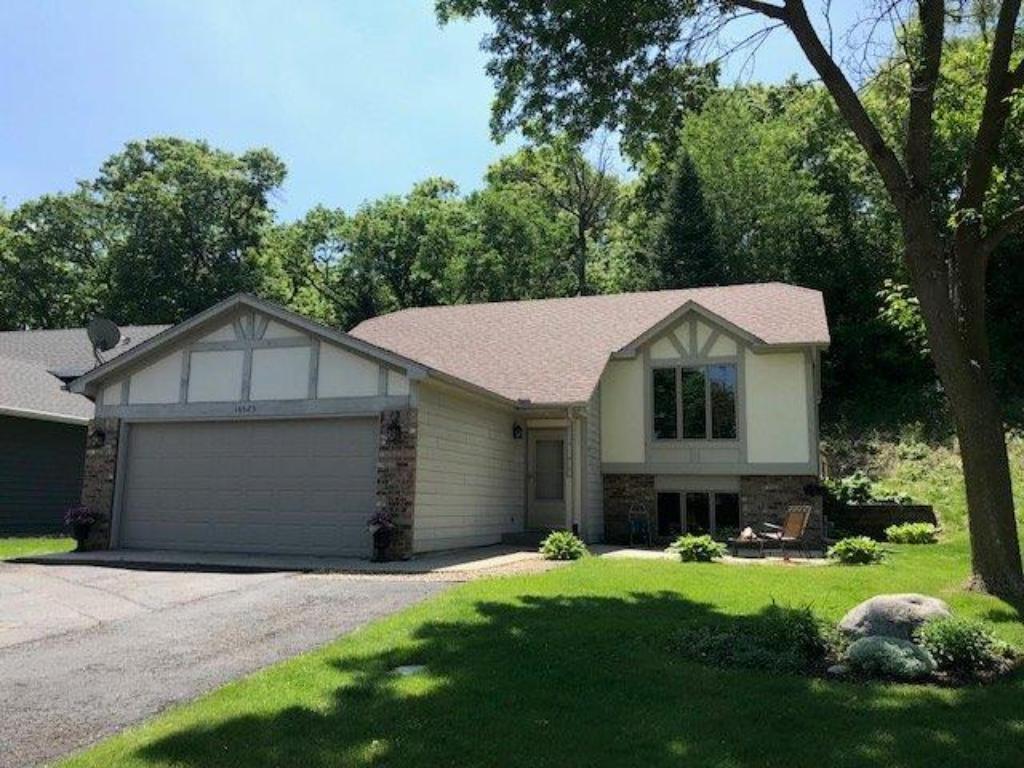 16523 joplin path, lakeville,  MN 55044