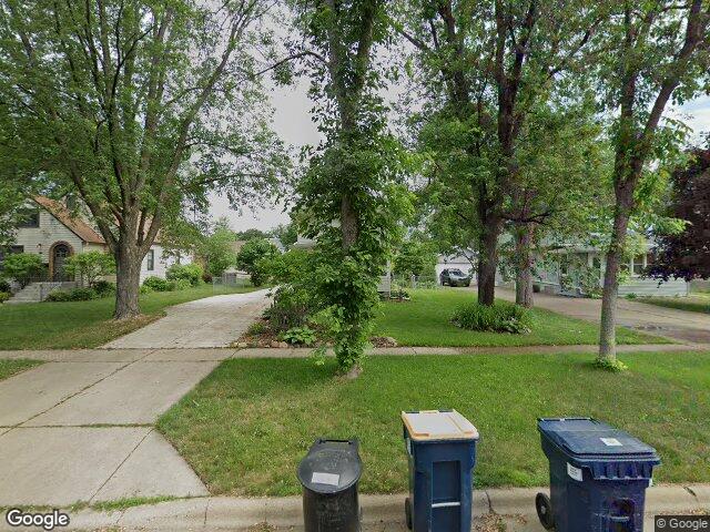 705 spruce st, farmington,  MN 55024