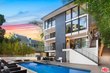  sherman oaks,  CA 91403