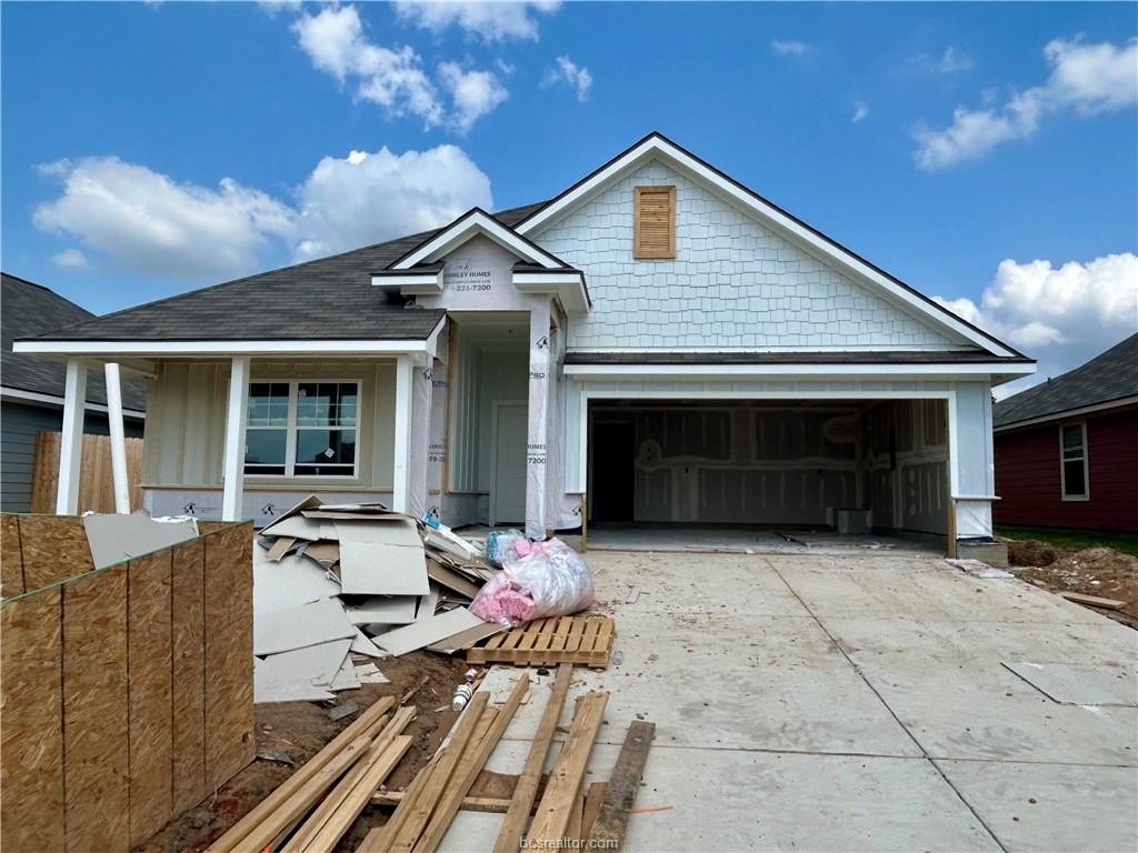 2814 messenger way, bryan,  TX 77802