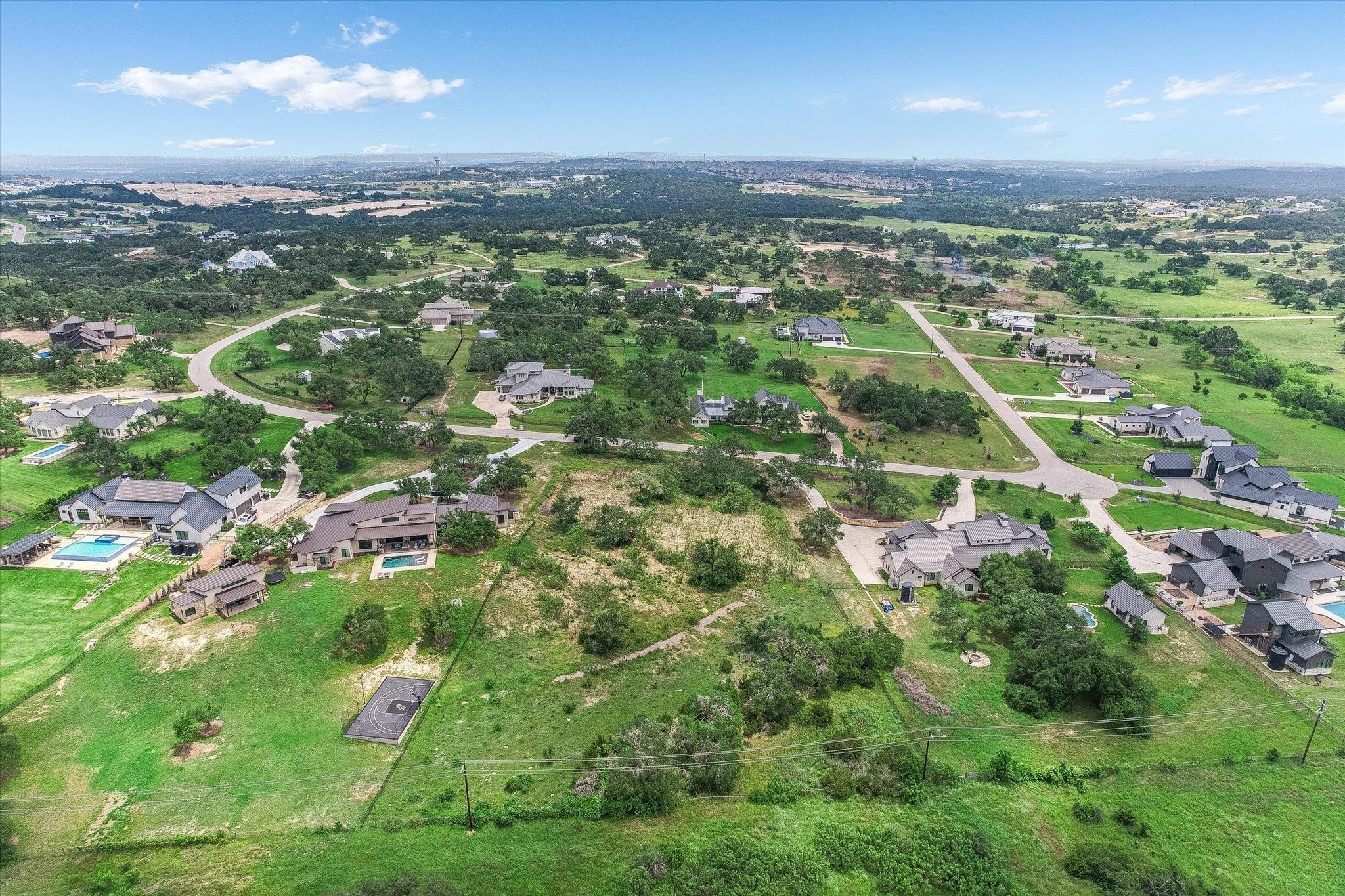 16917 whispering breeze, austin,  TX 78738