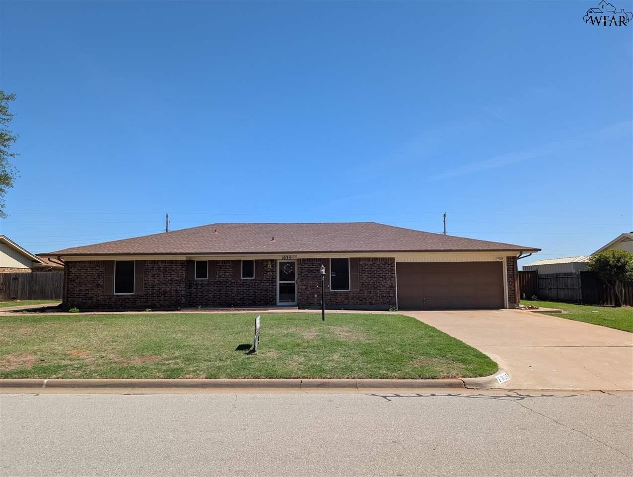 1035 jan lee dr, burkburnett,  TX 76354